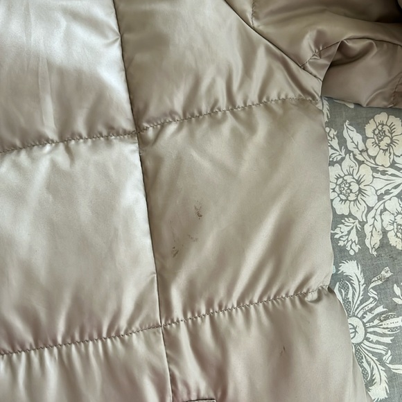 UNIQLO Premium Down Beige Classic Puffer Jacket Size L - Picture 11 of 13
